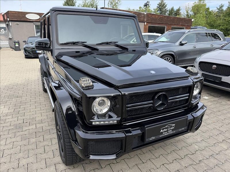 Mercedes-Benz Třídy G G 500 AMG - fotka 3 z 24