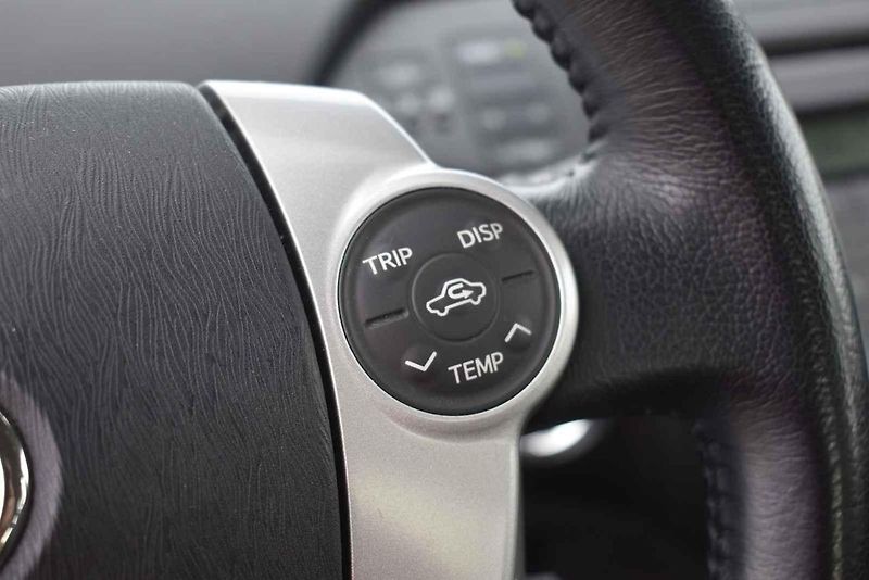 Toyota Prius je trošku přehlíženou, ale zajímavou volbou na trhu s ojetinami