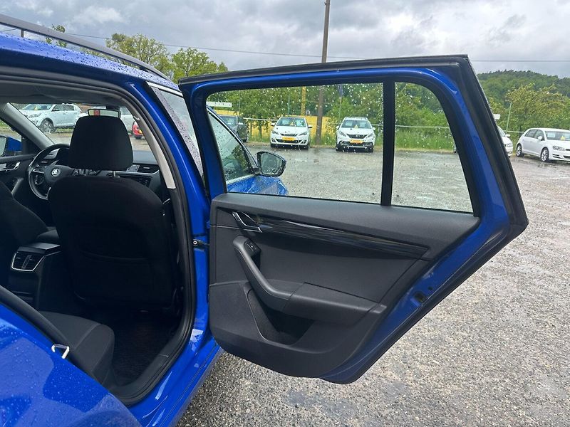 Škoda Octavia (2019) 1.5 TSi 110KW/1MAJ/ČR/Výhřev - fotka 23 z 40
