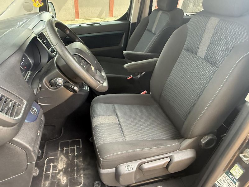 Peugeot Traveller 2,0HDI 110kW Odpočet DPH - fotka 11 z 24