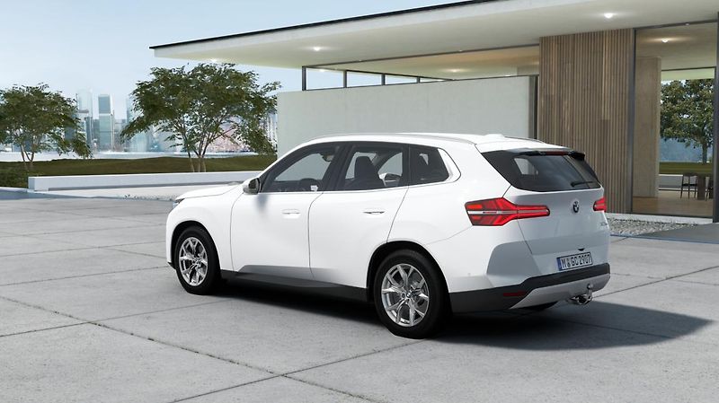 BMW X3 20 xDrive - fotka 2 z 14