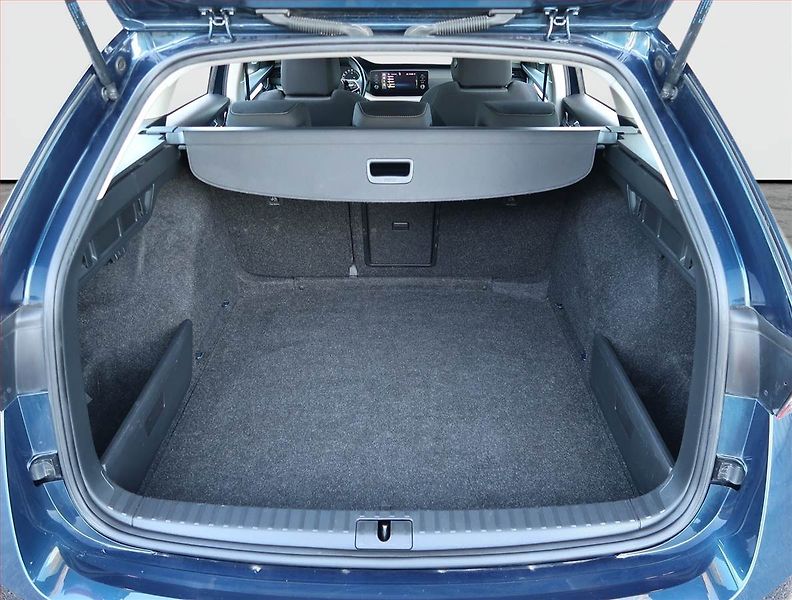 Škoda Octavia (2021) Ambition 1.5 TSI e-tec - fotka 14 z 21