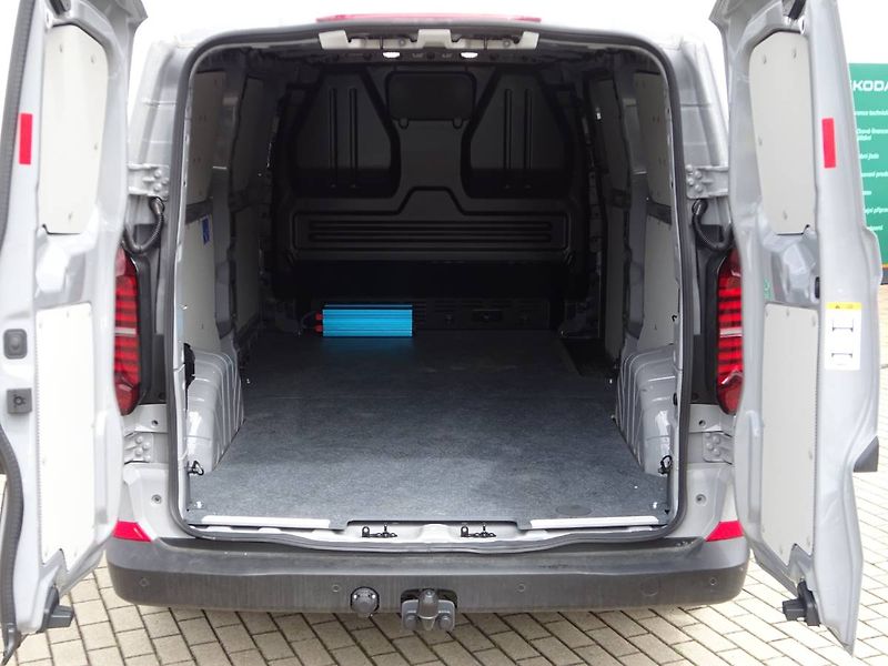Volkswagen Transporter (2026) NOVÝ SKŘÍŇ 2.0 TDI 4M 8A DR - fotka 27 z 34