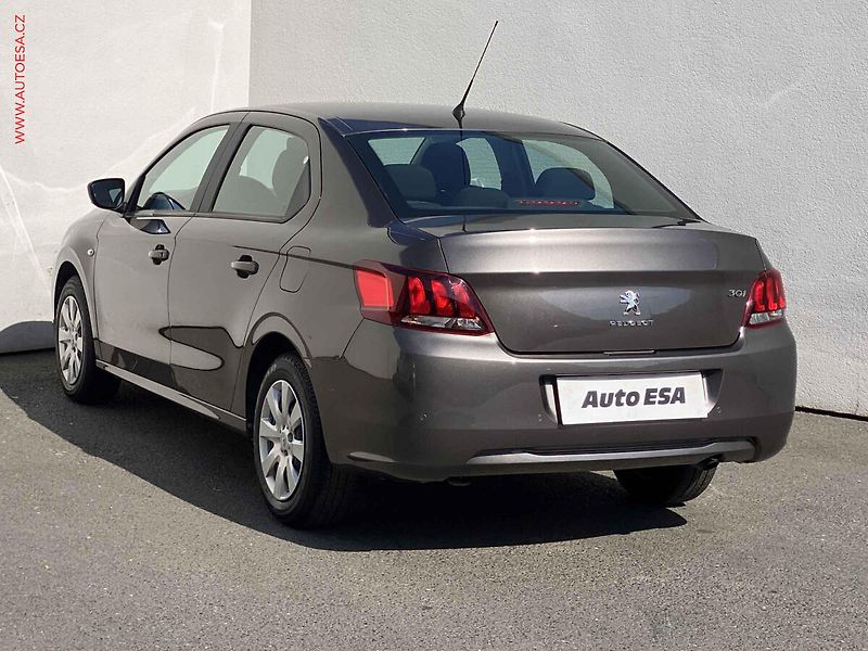 Peugeot 301 (2017) 1.6i, 1.maj,ČR, AC, tempo - fotka 6 z 16