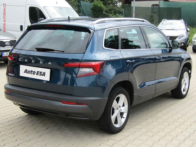 Škoda Karoq (2020) 1.5 TSi, 2.maj, LED, navi - fotka 4 z 18