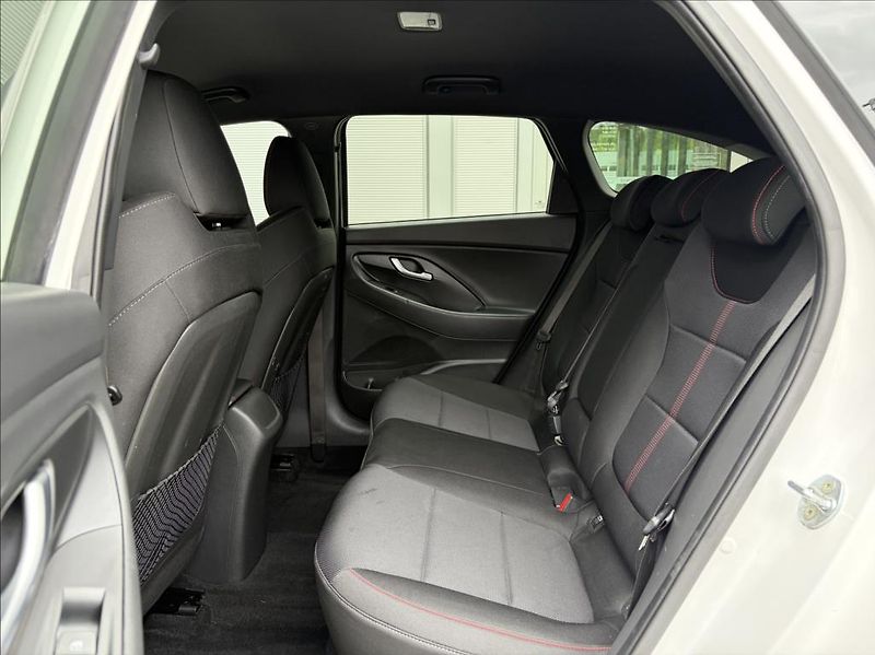 Hyundai i30 1,5 T-GDI DCT  WG N Line Navi - fotka 10 z 26