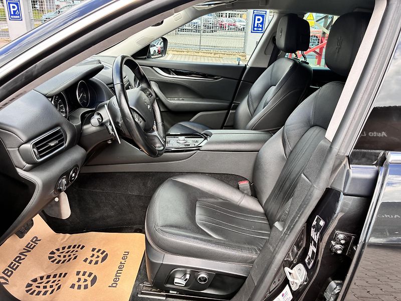 Maserati Levante 2.0l 243kW GT REZERVACE - fotka 11 z 41