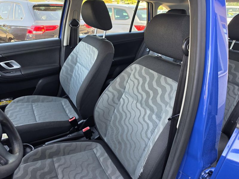 Škoda Fabia 1.2 HTP - fotka 16 z 20