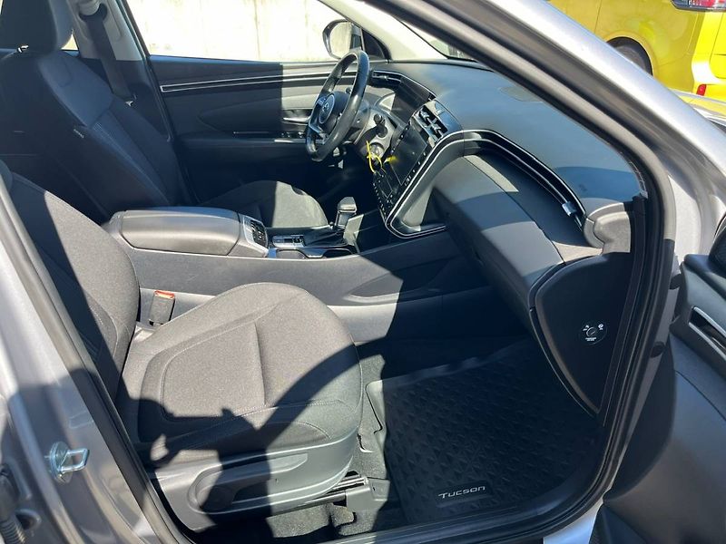 Hyundai Tucson 1.6 CRDI MHEV 100 kW 4x4 Style - fotka 14 z 20