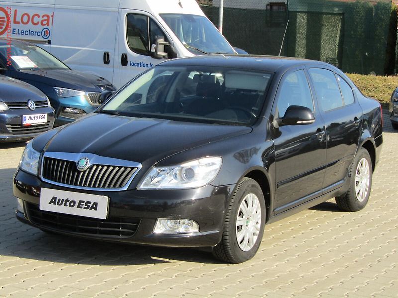 Škoda Octavia (2010) 1.2 TSi, autoAC - fotka 3 z 18