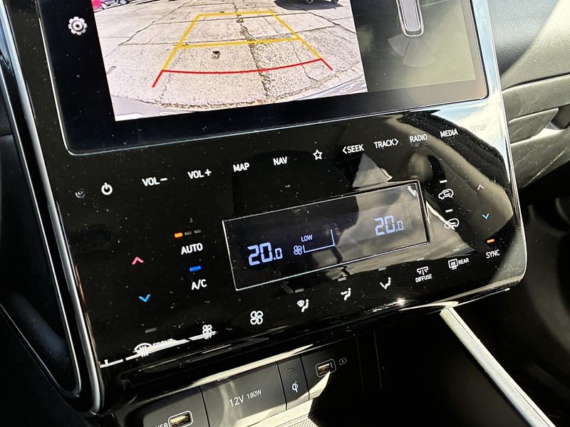 Hyundai Tucson 1.6 T-GDI 110kW DCT Style - fotka 19 z 23