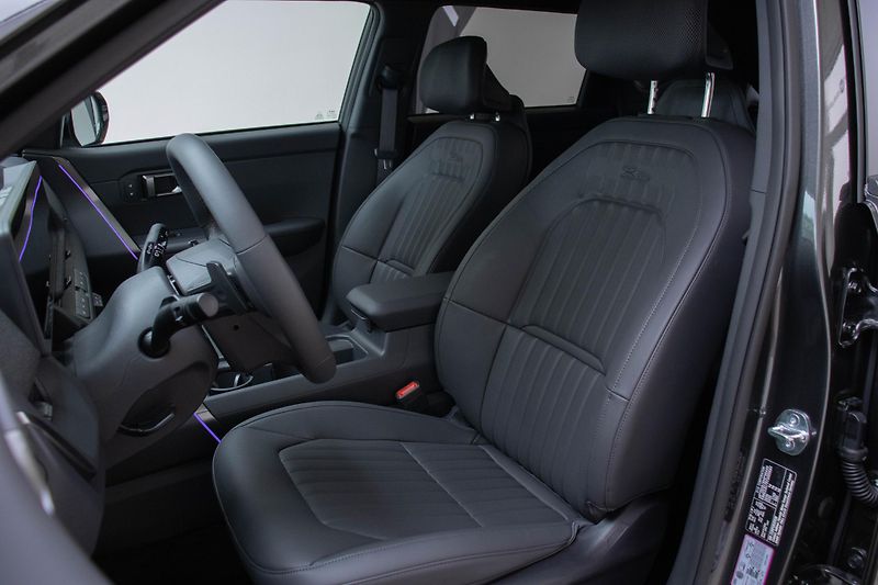Kia Seltos 1,6 T-GDi GPF 4x2 7DCT X-LINE - fotka 13 z 16