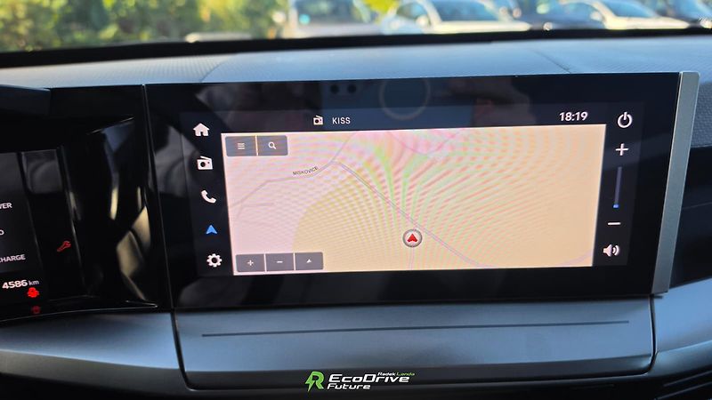 Opel Frontera (2025) Electric Edition 44 kWh - fotka 11 z 13