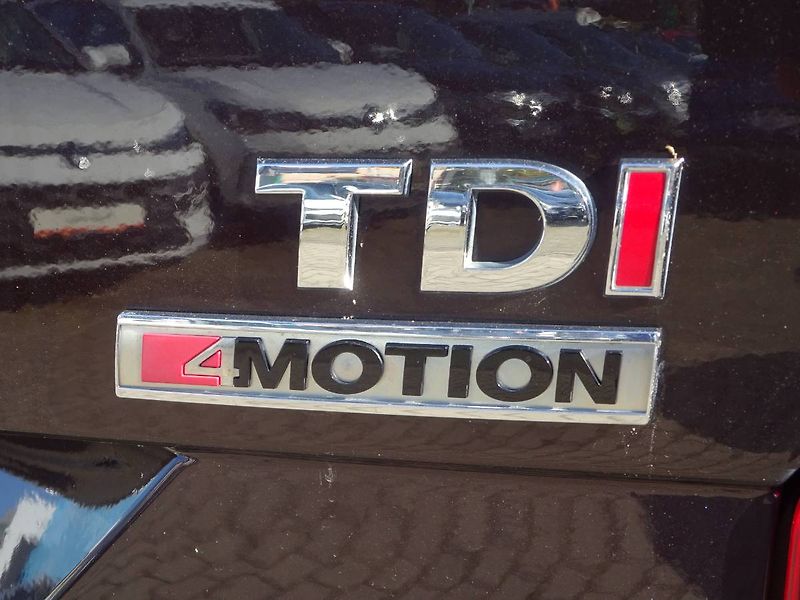 Volkswagen Multivan (2016) 2,0TDi /110kW KR 4 Motion DSG - fotka 10 z 25