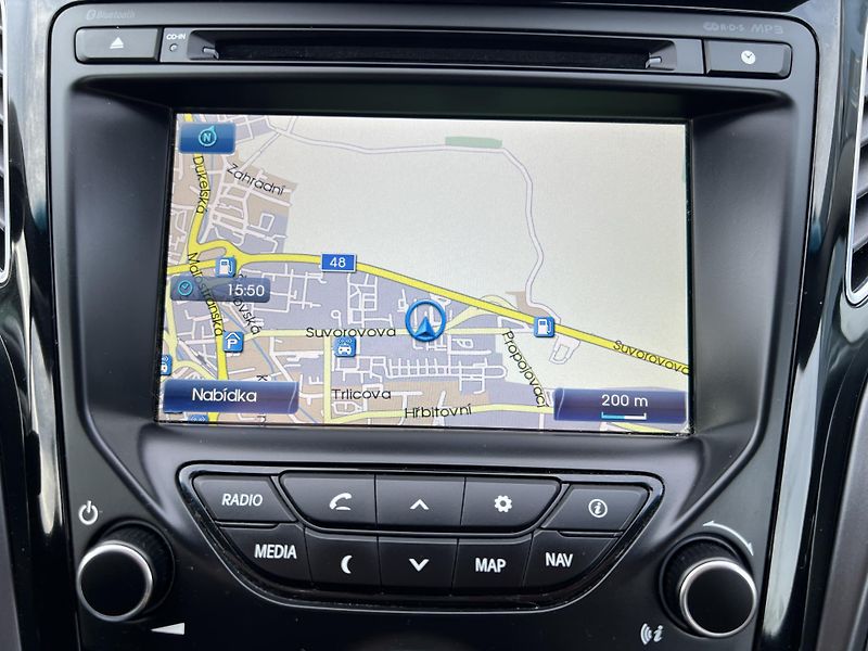 Hyundai i40 1.7CRDi NAVI KAMERA TEMPOMAT - fotka 21 z 46