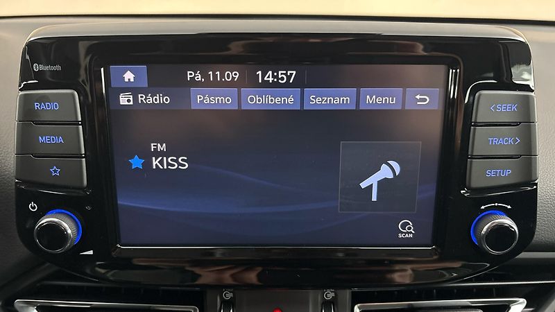 Hyundai i30 1.0 T-GDI Family Smart Kombi - fotka 11 z 24