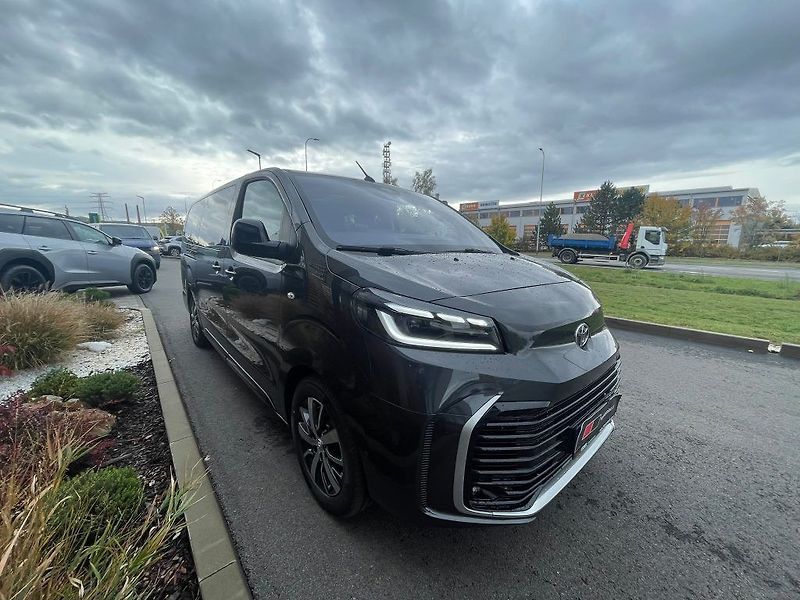Toyota ProAce Verso 2.2D L2 180k AT VIP Skyview - fotka 8 z 30