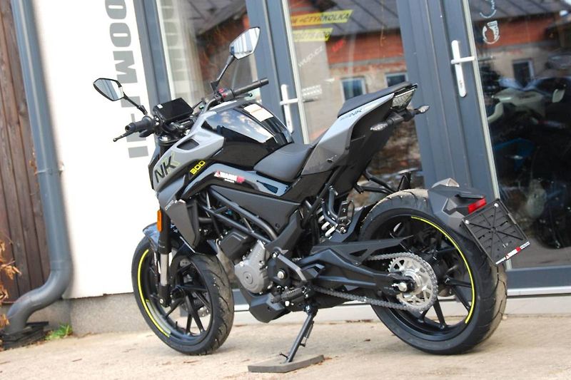 CFMOTO 300 NK (2026) 300NK - fotka 6 z 25