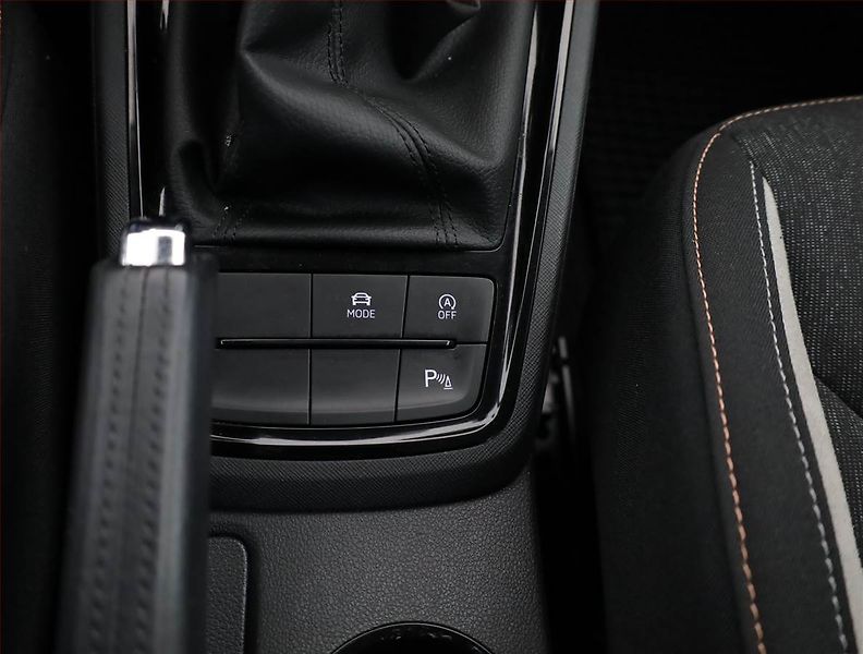 Škoda Kamiq (2025) Top Selection 1.0 TSI - fotka 12 z 18