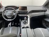 Peugeot 3008 (2019) 1.2PT, GT Line, LED, navi - náhled 8