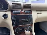 Mercedes-Benz Třídy C 320 3,0 CDi Elegance  - náhled 22