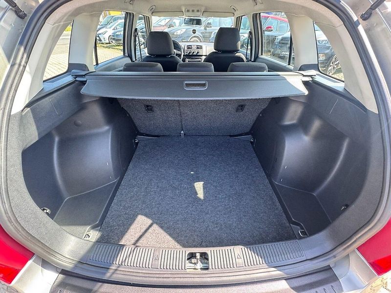 Škoda Fabia (2010) 1,2 TSI 63 KW STK - fotka 39 z 50