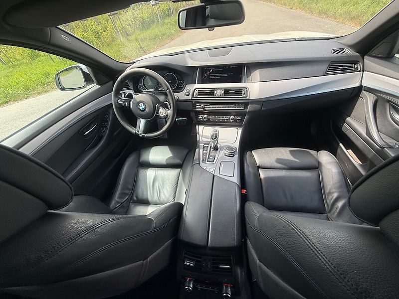 BMW Řada 5 - fotka 14 z 26