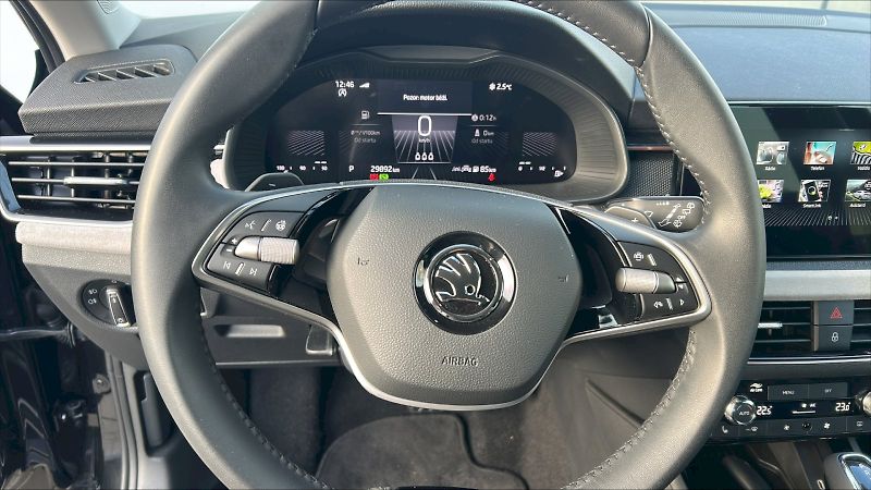 Škoda Scala (2024) SELEC TSI 85/1.0 A7F - fotka 18 z 27