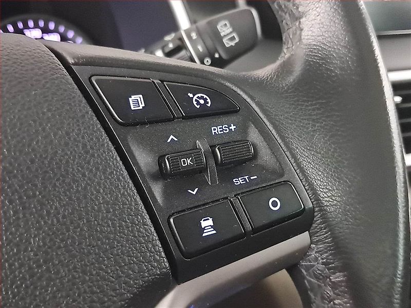 Hyundai Tucson (2019) Style 1.6 T-GDI - fotka 18 z 25