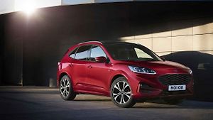 Zcela nový Ford Kuga (2020)