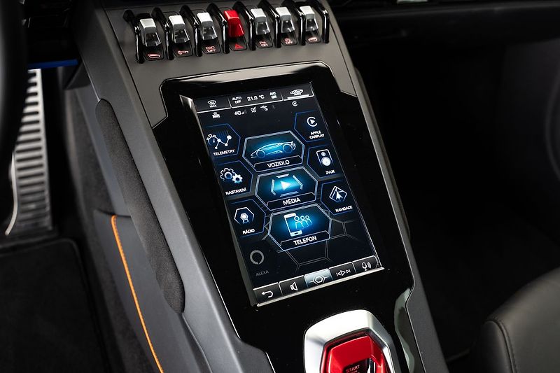 Lamborghini Huracán EVO coupé /LIFT/Sensonum/PPF - fotka 11 z 23