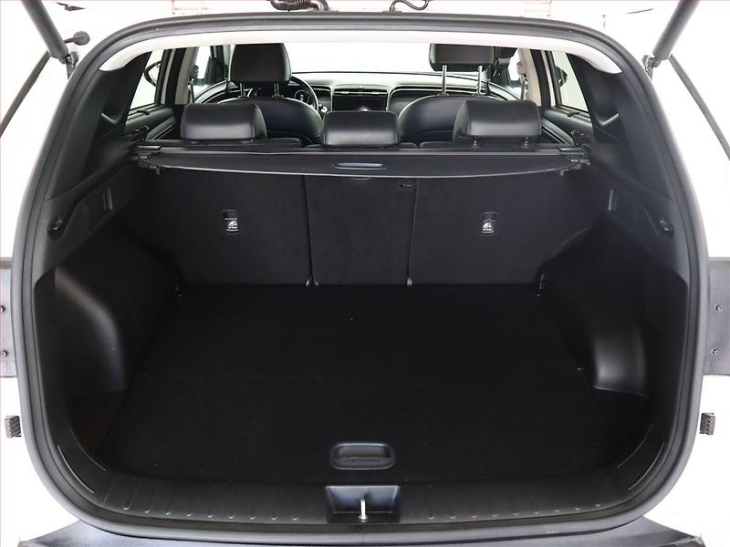 Hyundai Tucson (2021) Premium 1.6 T-GDI - fotka 12 z 23