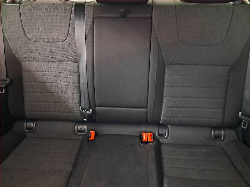 Škoda Octavia (2014) 1.6 TDI, Tempomat - fotka 10 z 19