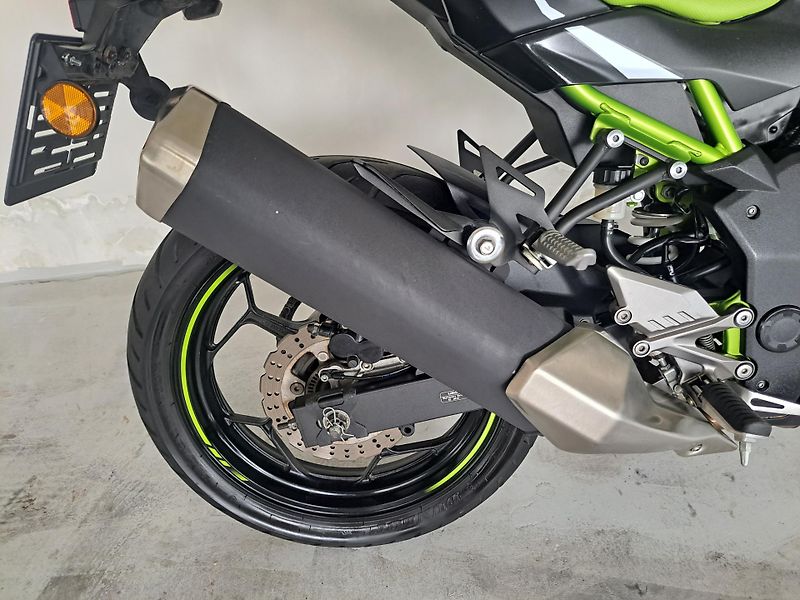 Kawasaki Z 125 ABS - fotka 12 z 14
