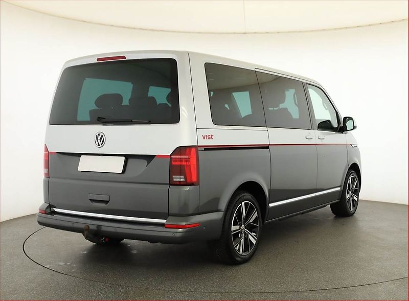 Volkswagen Multivan (2020) Highline 2.0 TDI, ČR - fotka 5 z 20