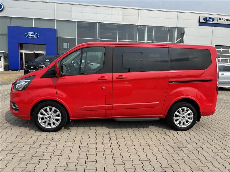 Ford Tourneo Custom 2,0 EcoBlue 125Wk Titanium L1 - fotka 2 z 37