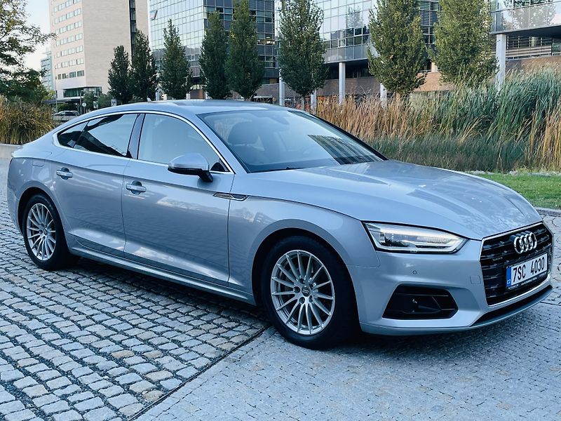 Audi A5 2.0TDI 140KW 4x4 AUT VÝHŘEV - fotka 11 z 49