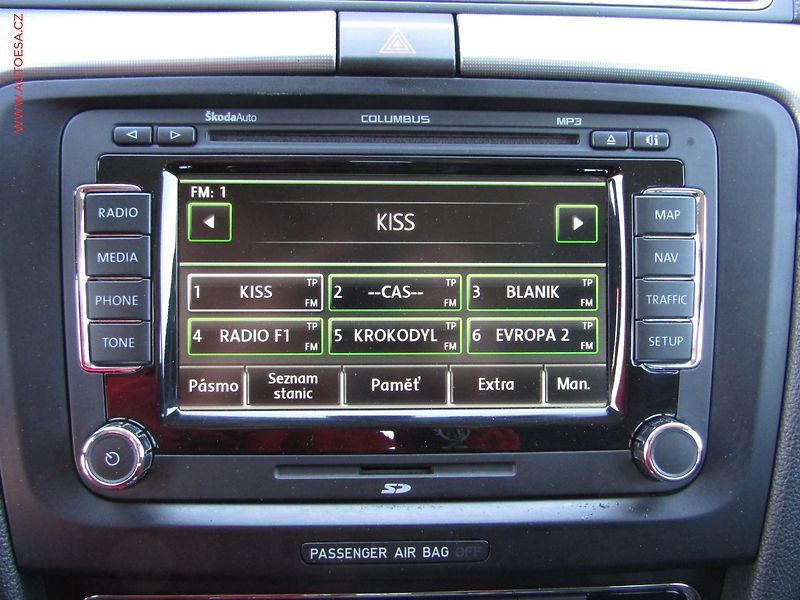 Škoda Superb (2009) 2.0 TDi, ČR, Elegance, DSG - fotka 18 z 21