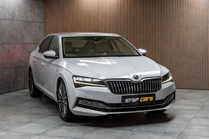 Škoda Superb 2.0 TDI L&K*TAŽNÉ*DPH*ČR 1.MAJ - fotka 3 z 52
