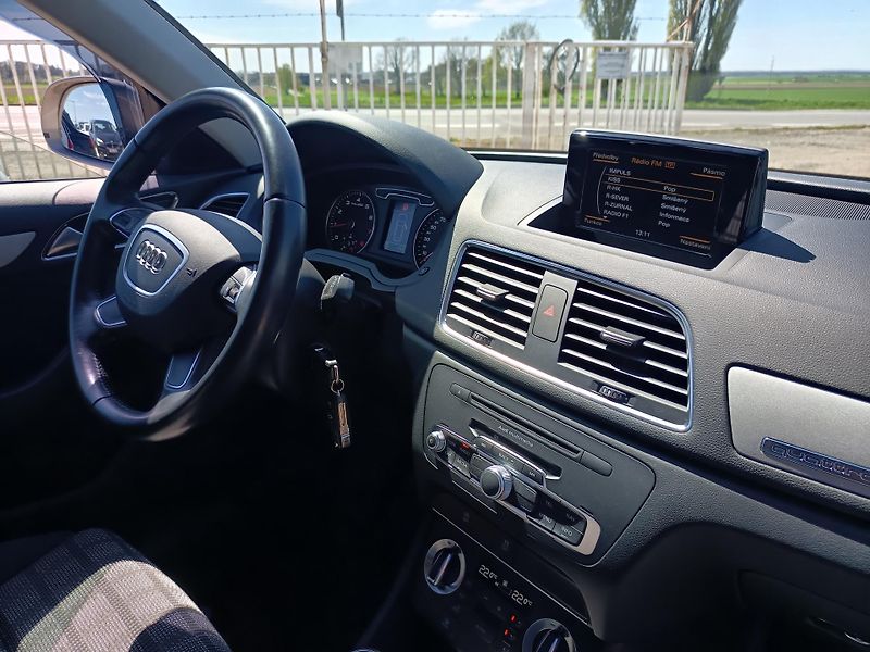Audi Q3 (2014) 2.0 125kw Quatro 88tis KM!! - fotka 58 z 68