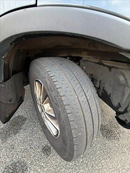 Iveco Daily 3,0 35S18HA8 PLACHTA 10 PALETA - fotka 13 z 37