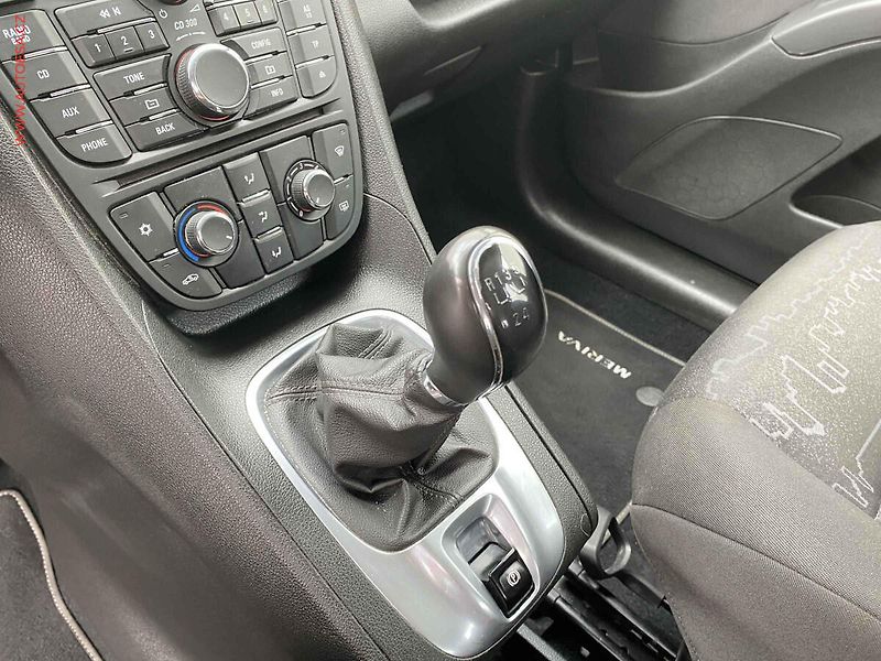 Opel Meriva (2016) 1.4i, ČR, AC, STK5/28 - fotka 15 z 15