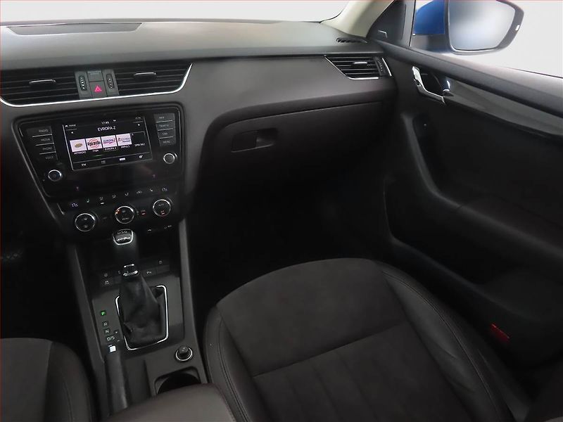 Škoda Octavia (2015) Laurin&Klement 2.0 TDI, 4X4 - fotka 8 z 20