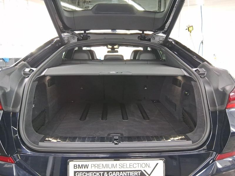 BMW X6 xDrive40i M-Sport Pro DAPro Ve - fotka 12 z 13