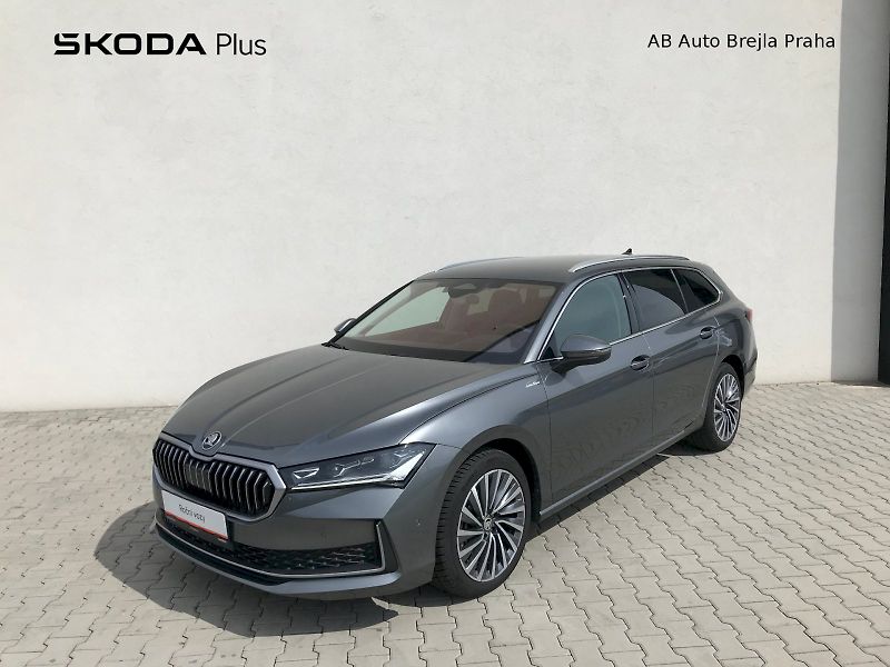 Škoda Superb (2024) COMBI L K TD 142/2.0 A7A - fotka 1 z 26