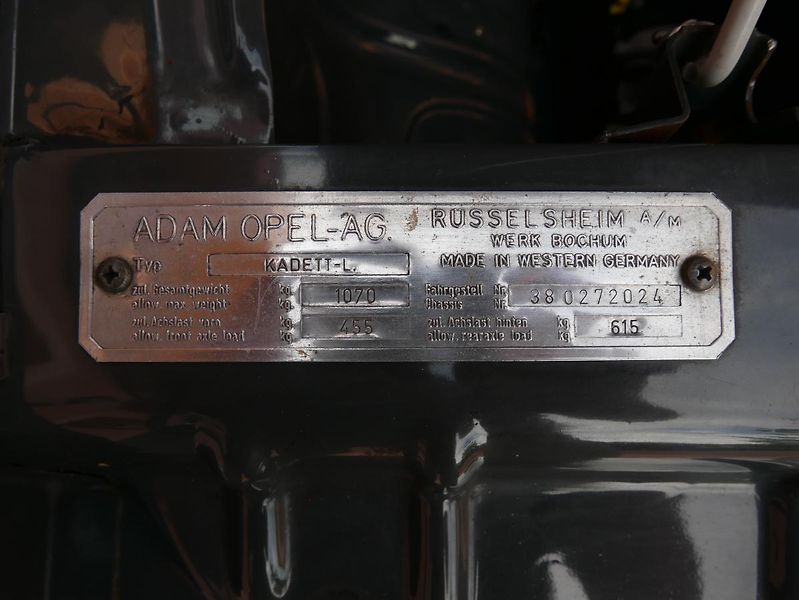 Opel Kadett 1000 Lux VZÁCNÝ VETERÁN ! - fotka 6 z 16