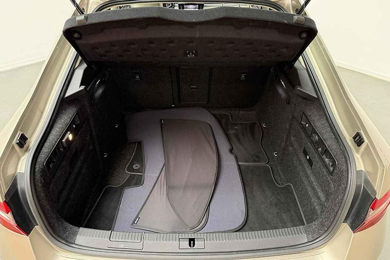 Škoda Superb Sportline 2,0 TDI.