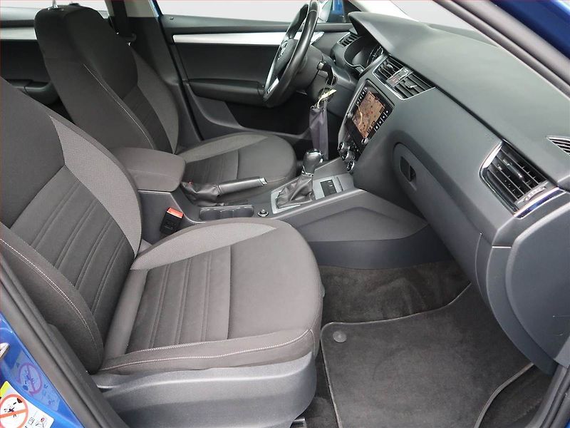 Škoda Octavia (2019) 2.0 TDI, Automat, Navi - fotka 9 z 17