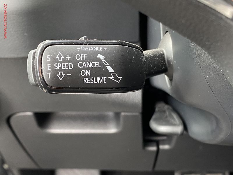 Škoda Karoq (2023) 1.5TSi, 2.maj,ČR, SportLine - fotka 14 z 19