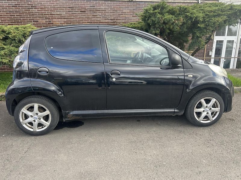 Citroën C1 1.0 - fotka 3 z 7